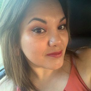 Meet your Posher, Lizzy